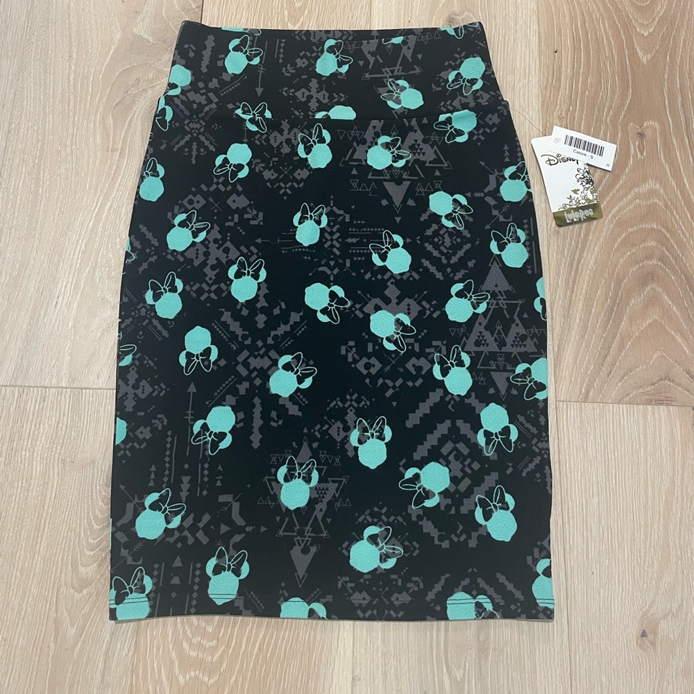 Disney LulaRoe Minnie Cassie skirt